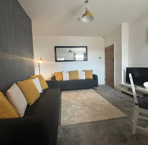 Simonside Apartment